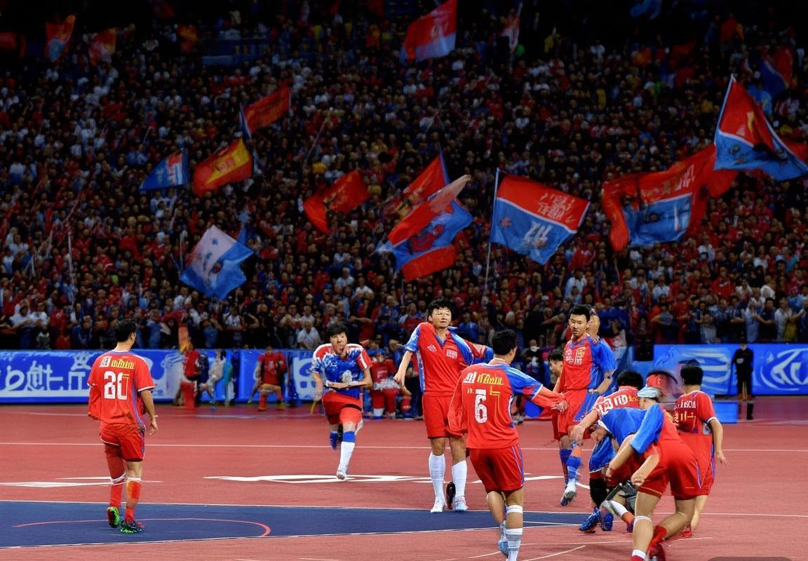 北京队逆转新疆队：团队协作与战术制胜(图1)